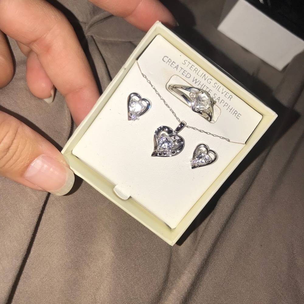 Heart shaped jewelry set. Brand new. Never worn.